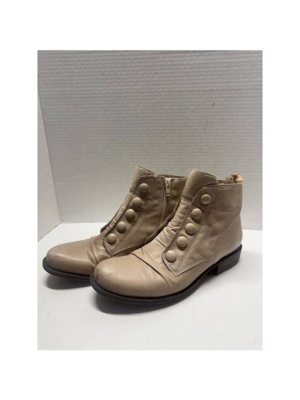 Miz Mooz Louise Leather Button Ankle Boots Beige 8.5 Beige Portugal